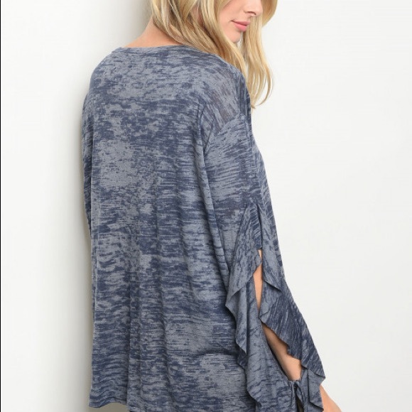 CLEARANCE MARLIN Navy Ruffle - top - Picture 3 of 4